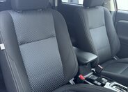 Mitsubishi Outlander SUV / Terénní 2,3 l 110 kw