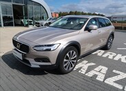 Volvo V90 1