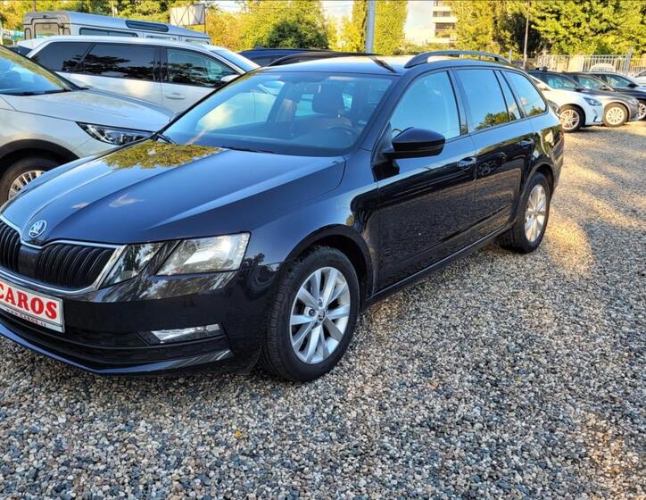 Škoda Octavia 1