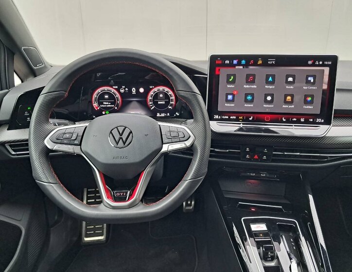 Volkswagen Golf Hatchback 2,0 l 195 kw