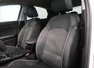 KIA XCeed CUV / Crossover 1,5 l 103 kw