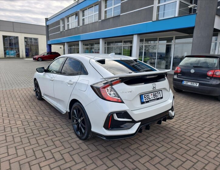 Honda Civic Liftback 988,0 93 kw