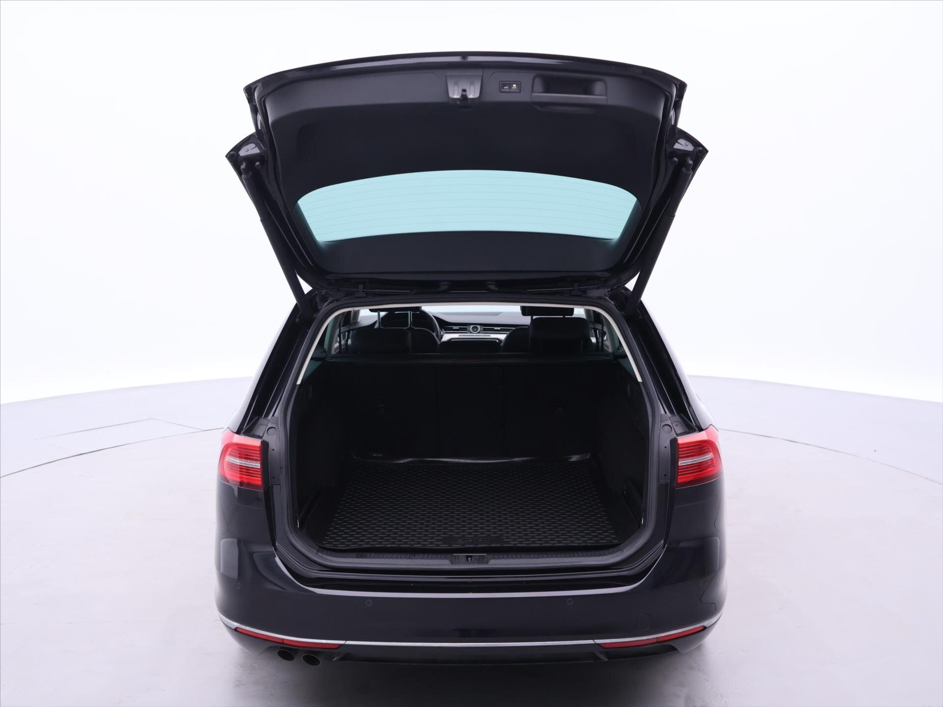 Volkswagen Passat Kombi 2,0 l 140 kw