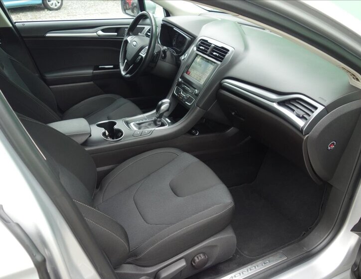 Ford Mondeo Kombi 2,0 l 110 kw