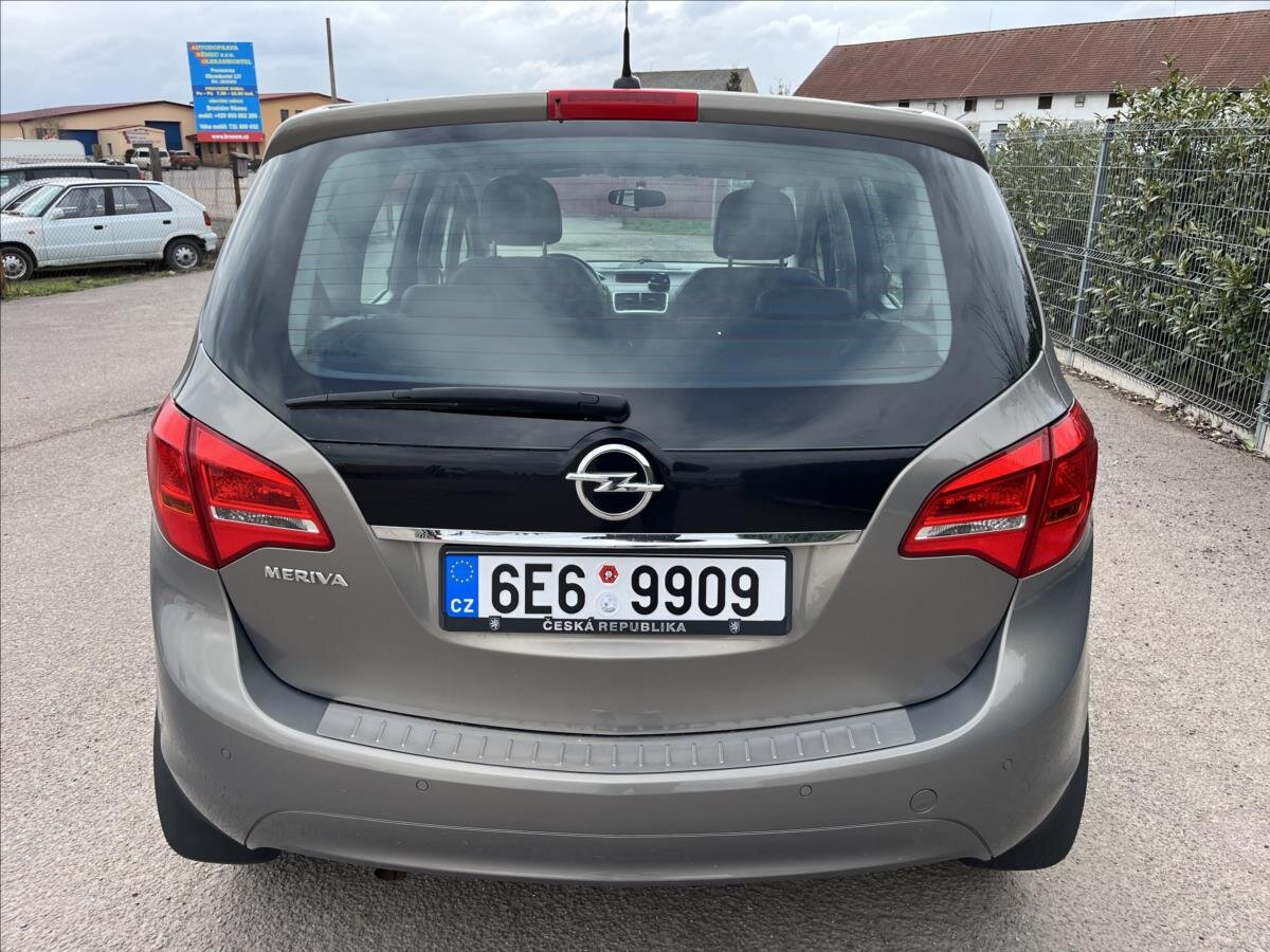 Opel Meriva MPV 1,4 l 88 kw