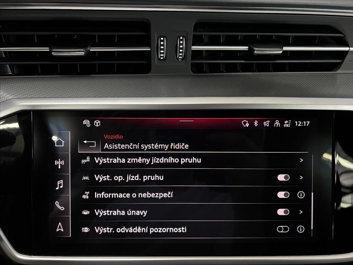 Audi A6 Allroad Kombi 3,0 l 210 kw