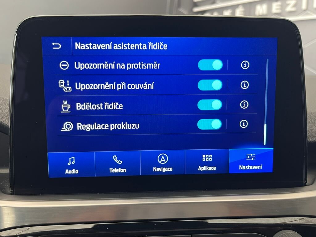 Ford Kuga SUV / Terénní 2,5 l 140 kw