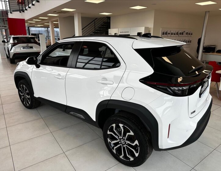 Toyota Yaris Cross Hatchback 1,5 l 68 kw