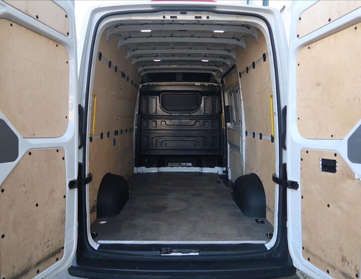 Volkswagen Crafter Ostatní 2,0 l 103 kw