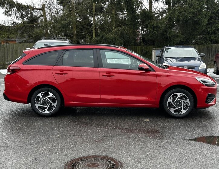 Hyundai i30 Kombi 1,5 l 70 kw