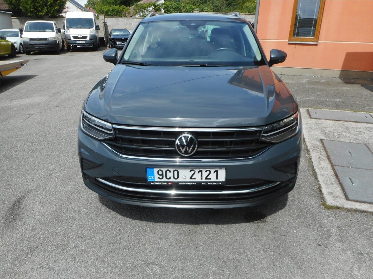 Volkswagen Tiguan SUV 1,5 l 110 kw