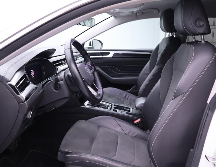 Volkswagen Arteon 13