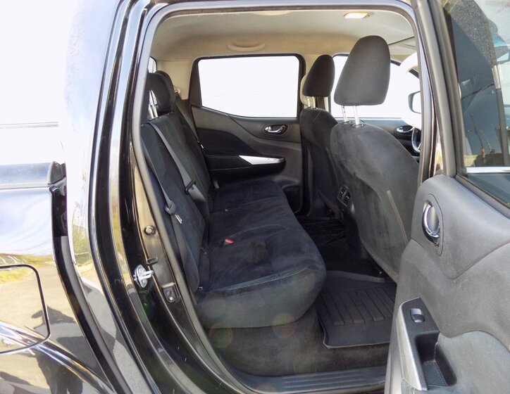 Nissan Navara SUV / Terénní 2,3 l 140 kw