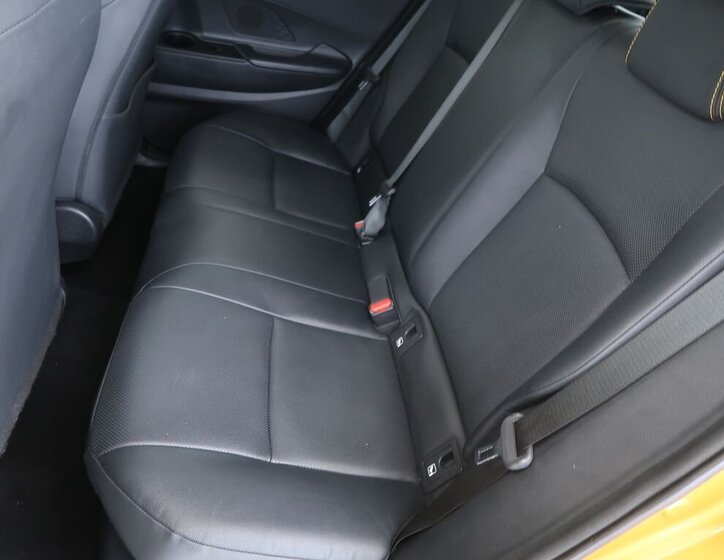 Toyota C-HR SUV / Terénní 2,0 l 112 kw