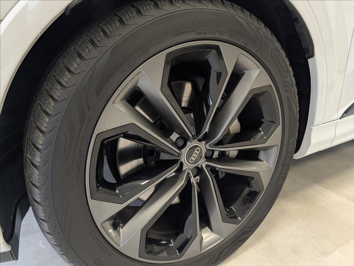 Audi Q7 Kombi 3,0 l 210 kw