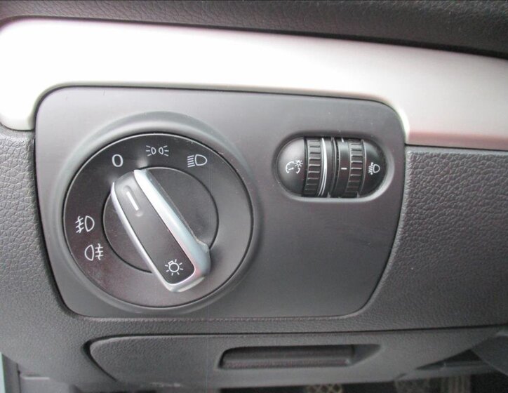 Volkswagen Golf Hatchback 1,4 l 90 kw