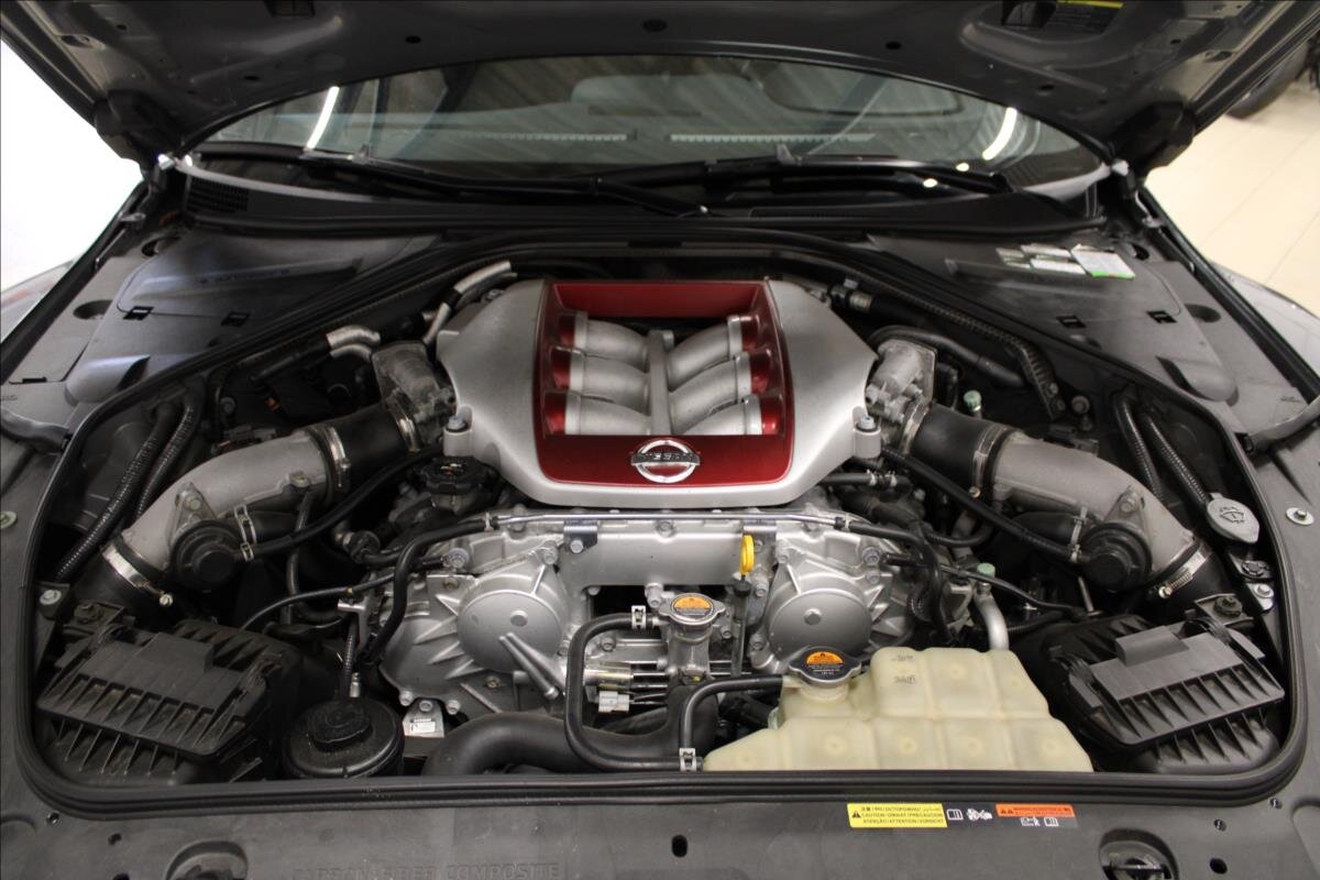 Nissan GT-R Kupé 3,8 l 390 kw