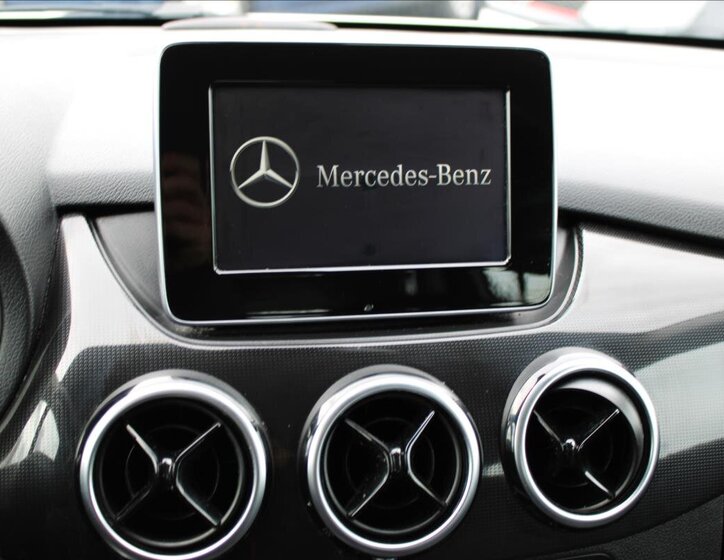 Mercedes-Benz Třídy B MPV 1,5 l 80 kw