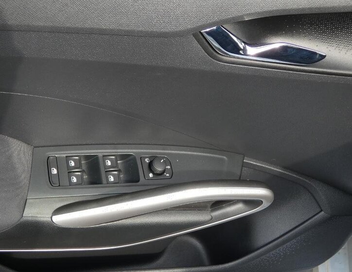 Škoda Fabia Hatchback 999,0 85 kw