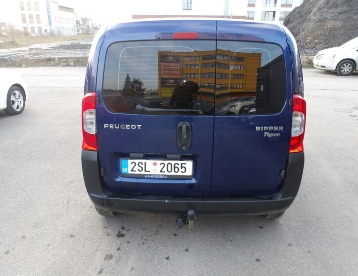 Peugeot Bipper Hatchback 1,4 l 50 kw