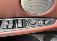 BMW X5 SUV / Terénní 4,4 l 423 kw