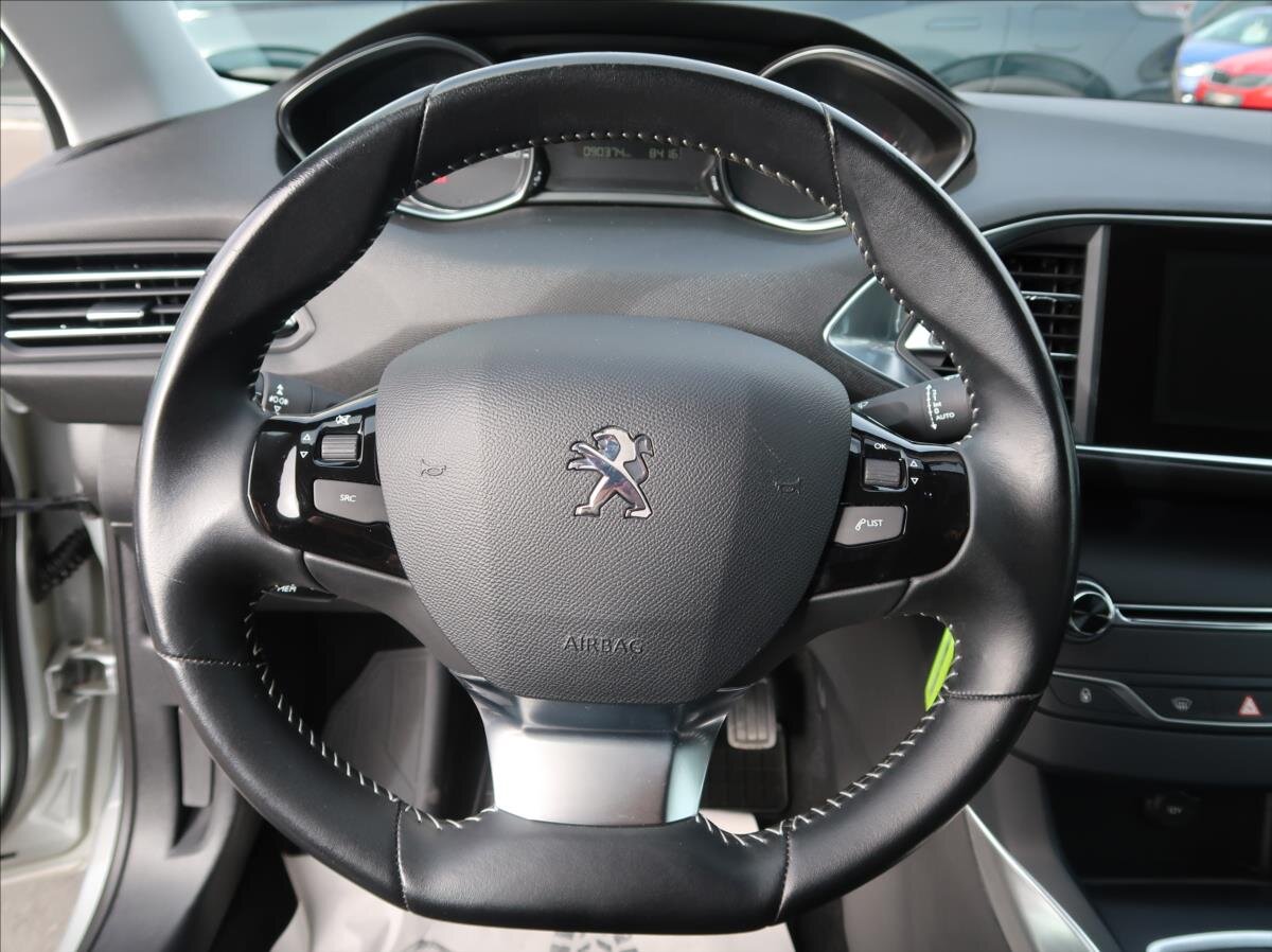 Peugeot 308 Kombi 2,0 l 110 kw