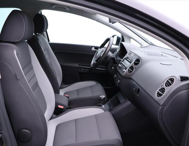 Volkswagen Golf Plus 11