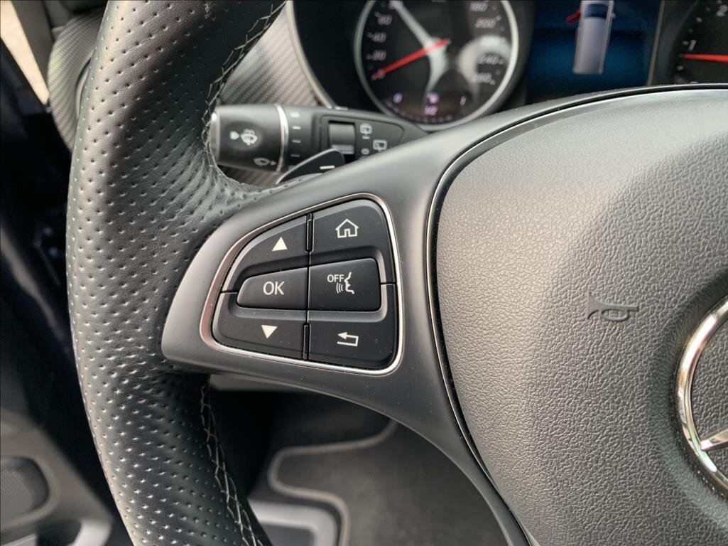 Mercedes-Benz Ostatní Ostatní 2,0 l 174 kw