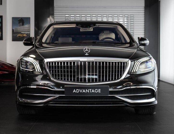 Mercedes-Benz Třídy S Sedan / Limuzína 4,0 l 345 kw