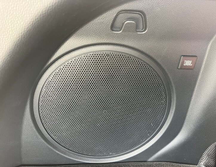 Toyota C-HR SUV / Terénní 2,0 l 145 kw