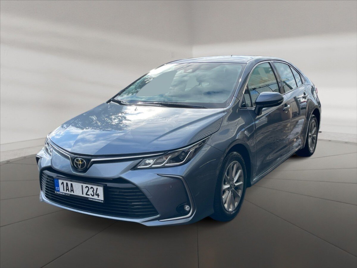 Toyota Corolla Sedan / Limuzína 1,5 l 92 kw