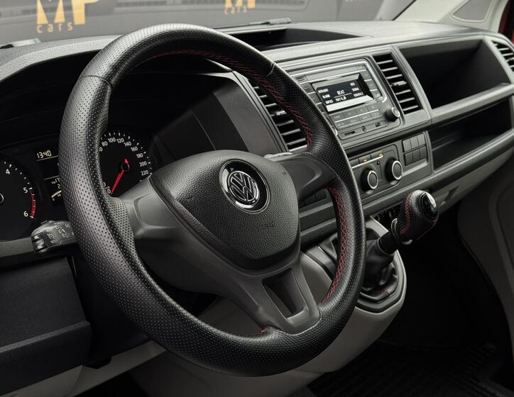 Volkswagen Transporter 16
