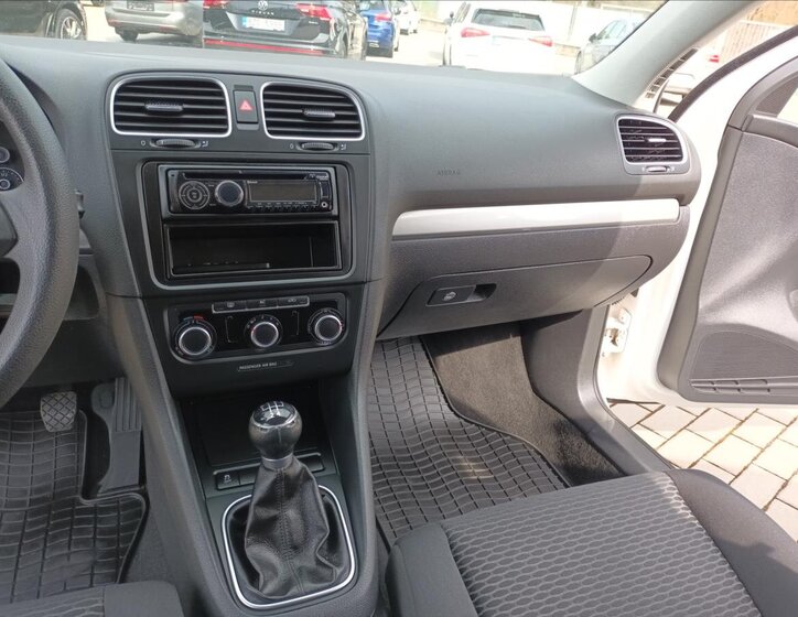 Volkswagen Golf Hatchback 1,4 l 59 kw