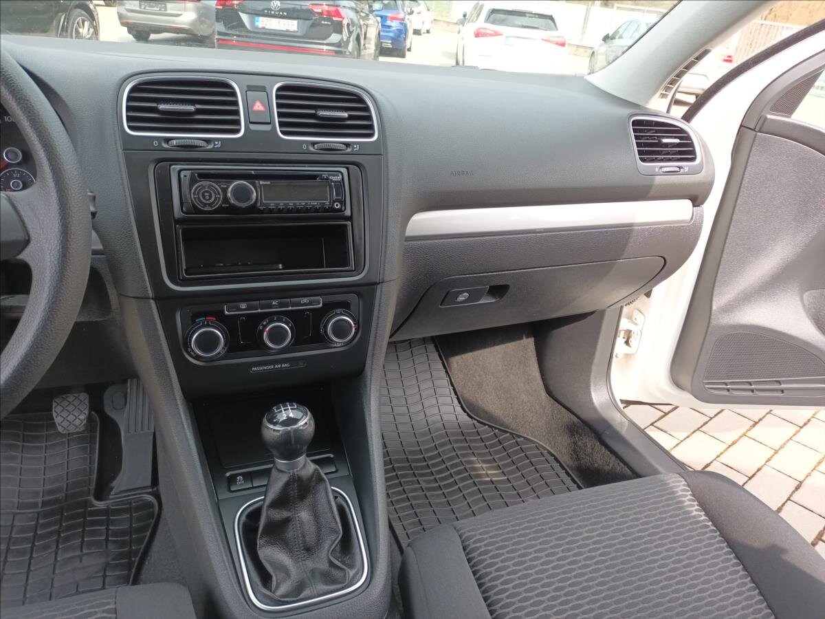 Volkswagen Golf Hatchback 1,4 l 59 kw