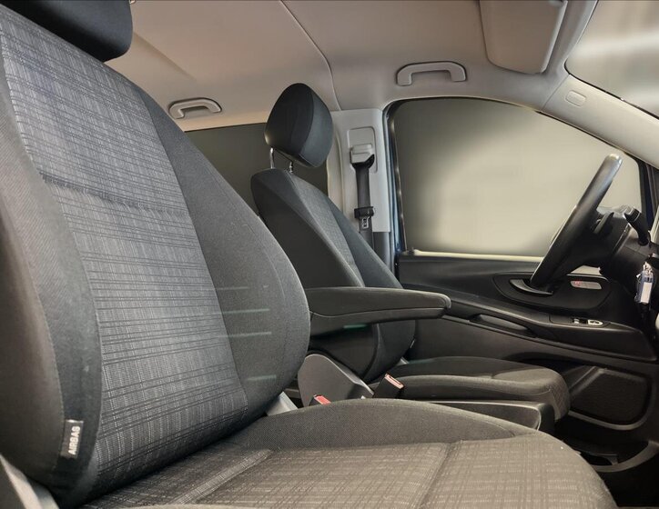 Mercedes-Benz Vito 15