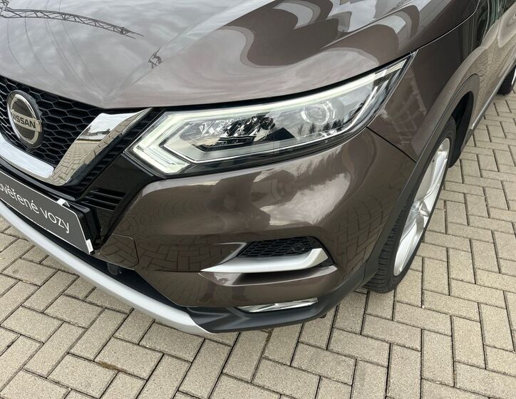 Nissan Qashqai 10