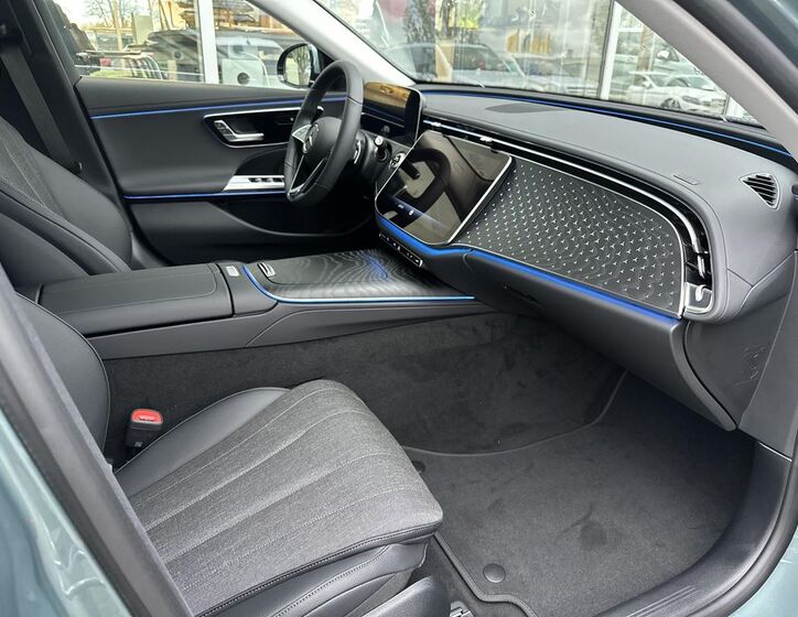 Mercedes-Benz Třídy E 12