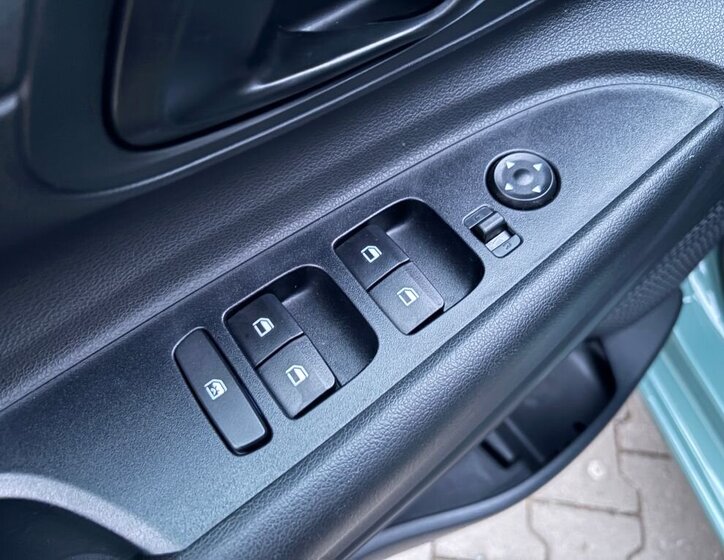 Hyundai i20 Hatchback 1,2 l 57 kw