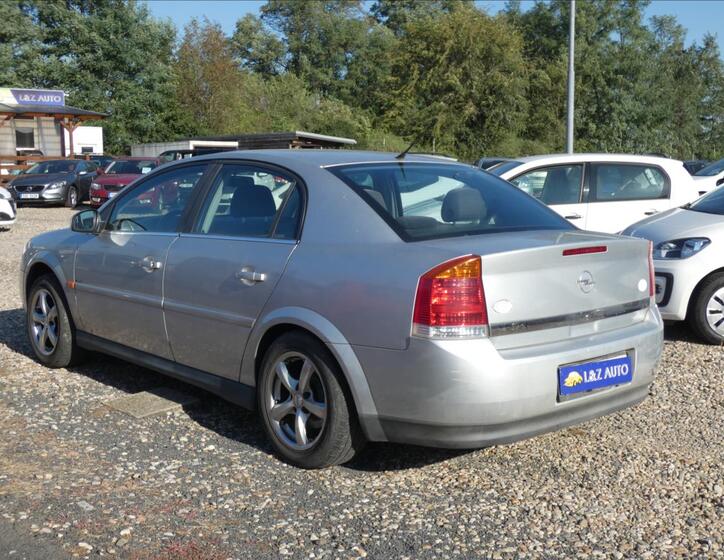 Opel Vectra 4