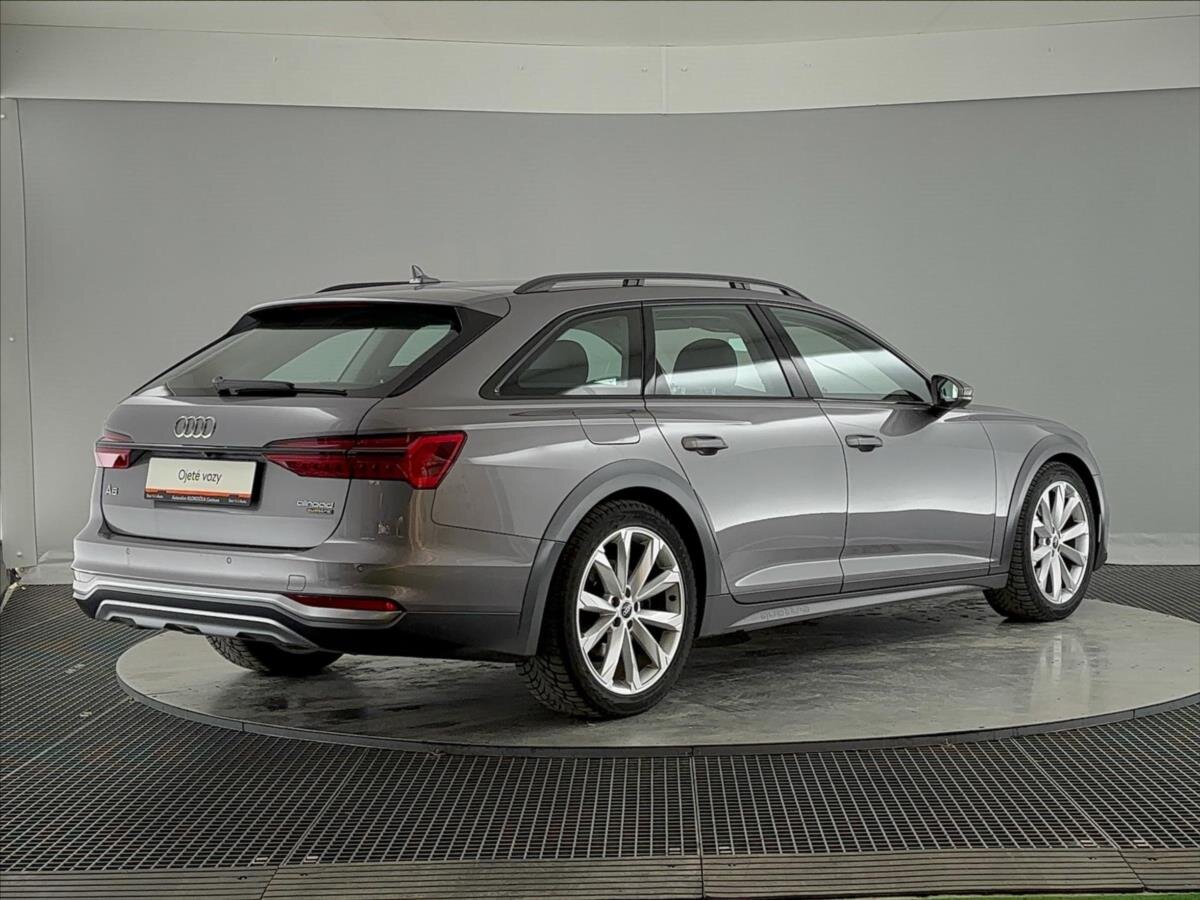 Audi A6 Allroad Kombi 3,0 l 253 kw