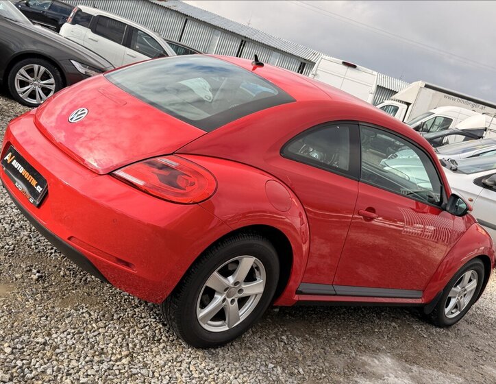 Volkswagen Beetle Kupé 1,6 l 77 kw