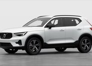 Volvo XC40 SUV / Terénní 2,0 l 145 kw