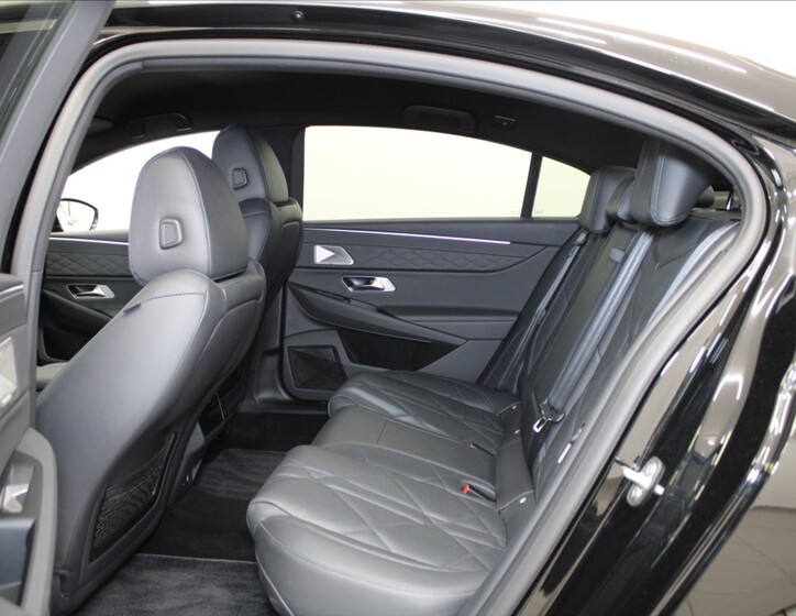 DS Automobiles DS9 7