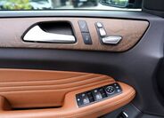 Mercedes-Benz GLE 19