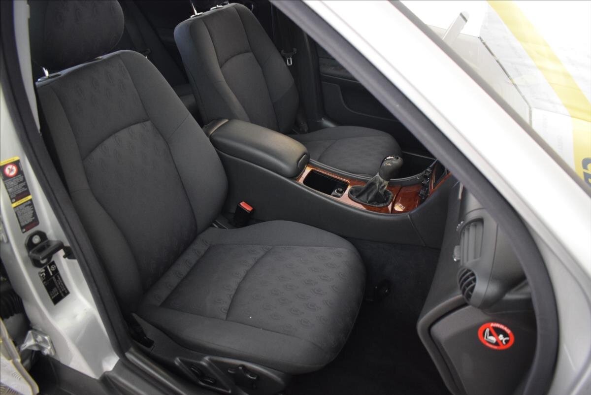 Mercedes-Benz Třídy C Kombi 1,8 l 105 kw