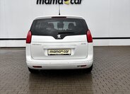 Peugeot 5008 MPV 2,0 l 120 kw