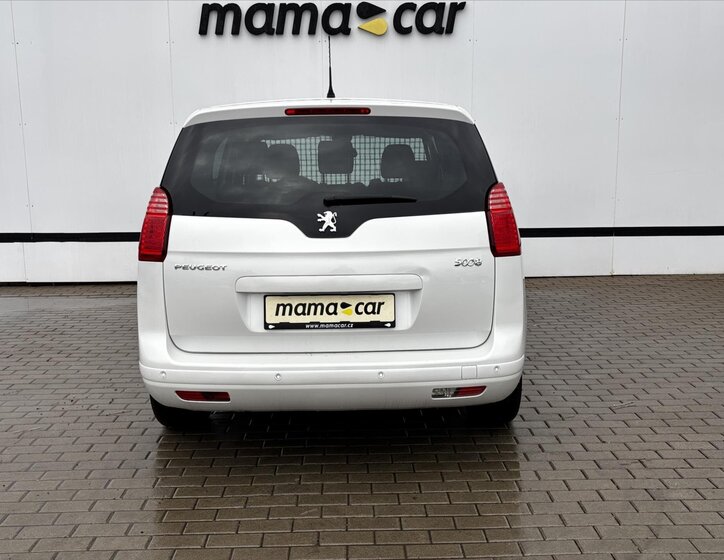 Peugeot 5008 MPV 2,0 l 120 kw