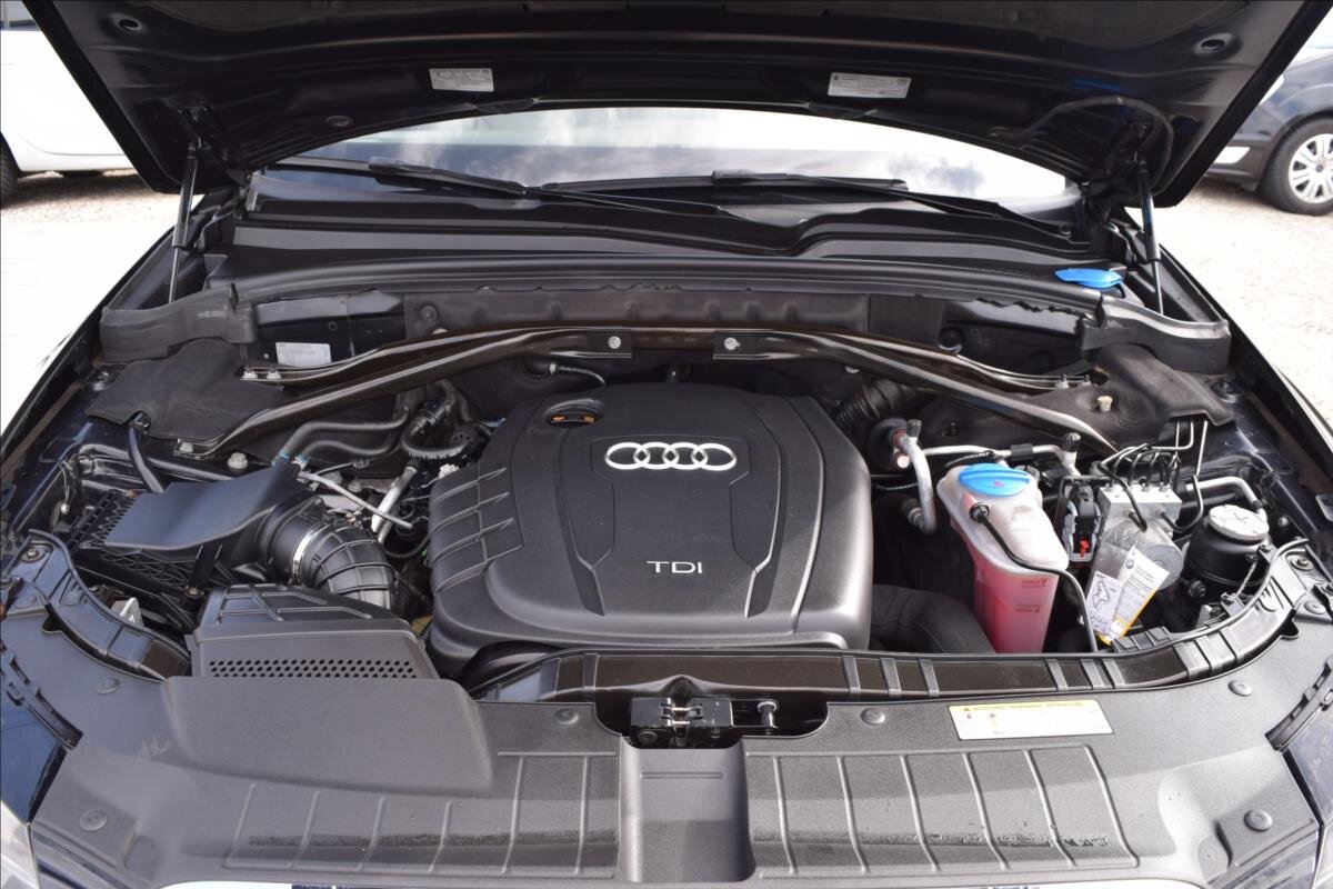 Audi Q5 SUV / Terénní 2,0 l 105 kw