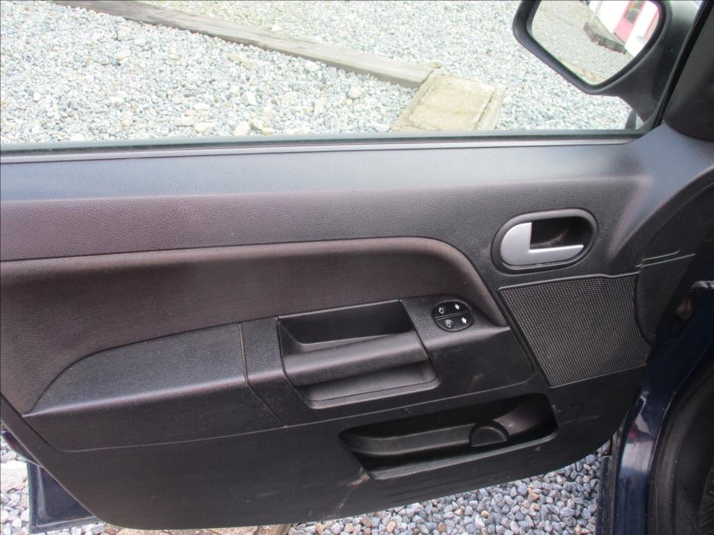 Ford Fusion Kombi 1,4 l 59 kw