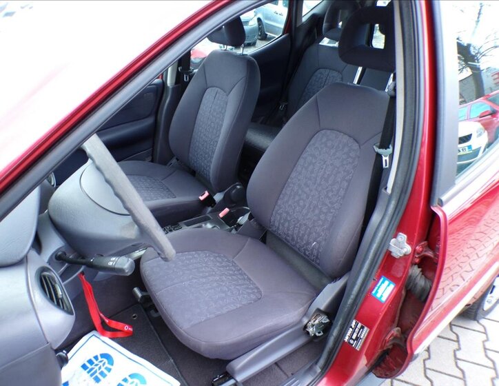 Mercedes-Benz Třídy A Kombi 1,6 l 60 kw